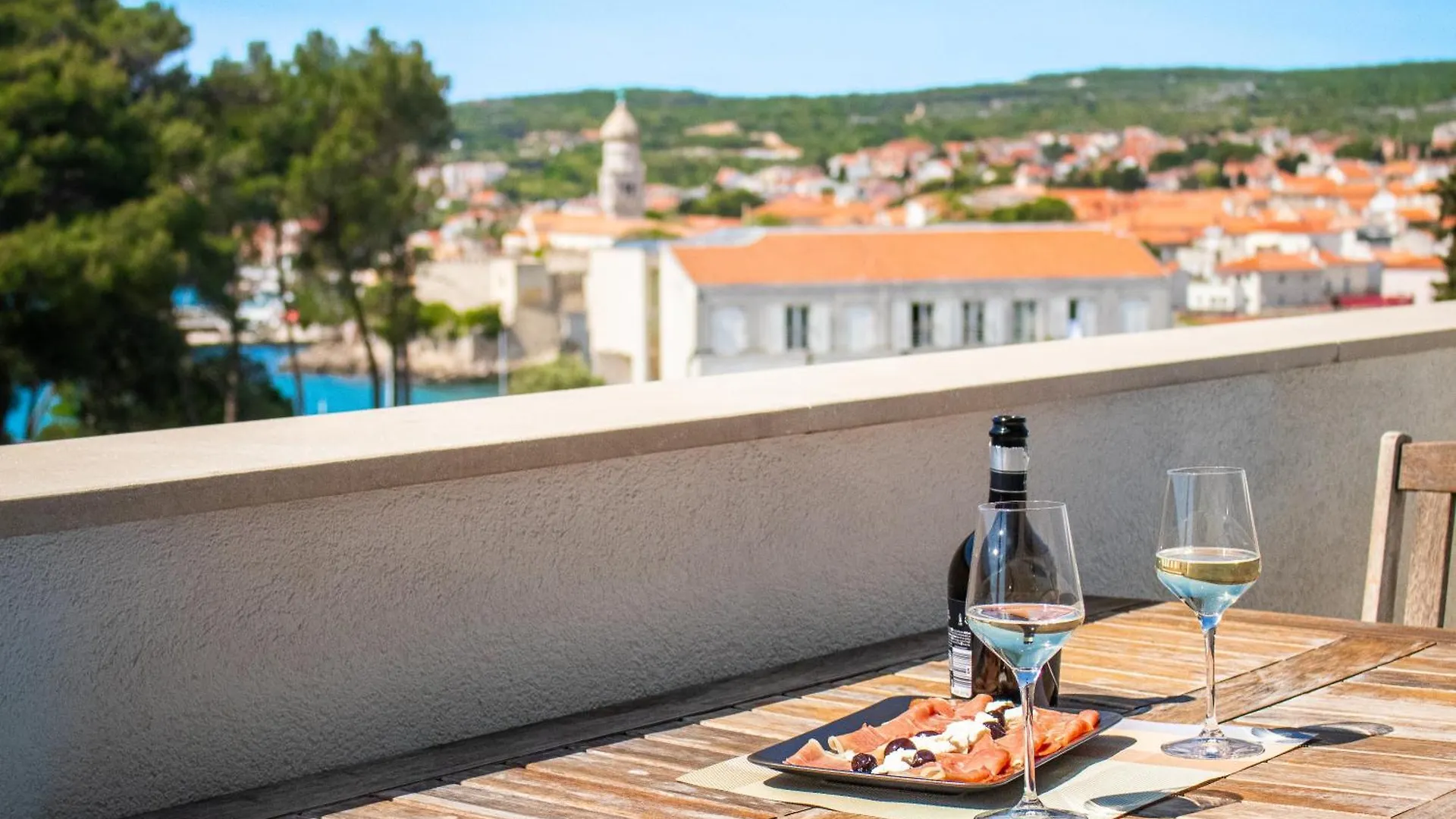 Seaside Apartments Petar Krk Town